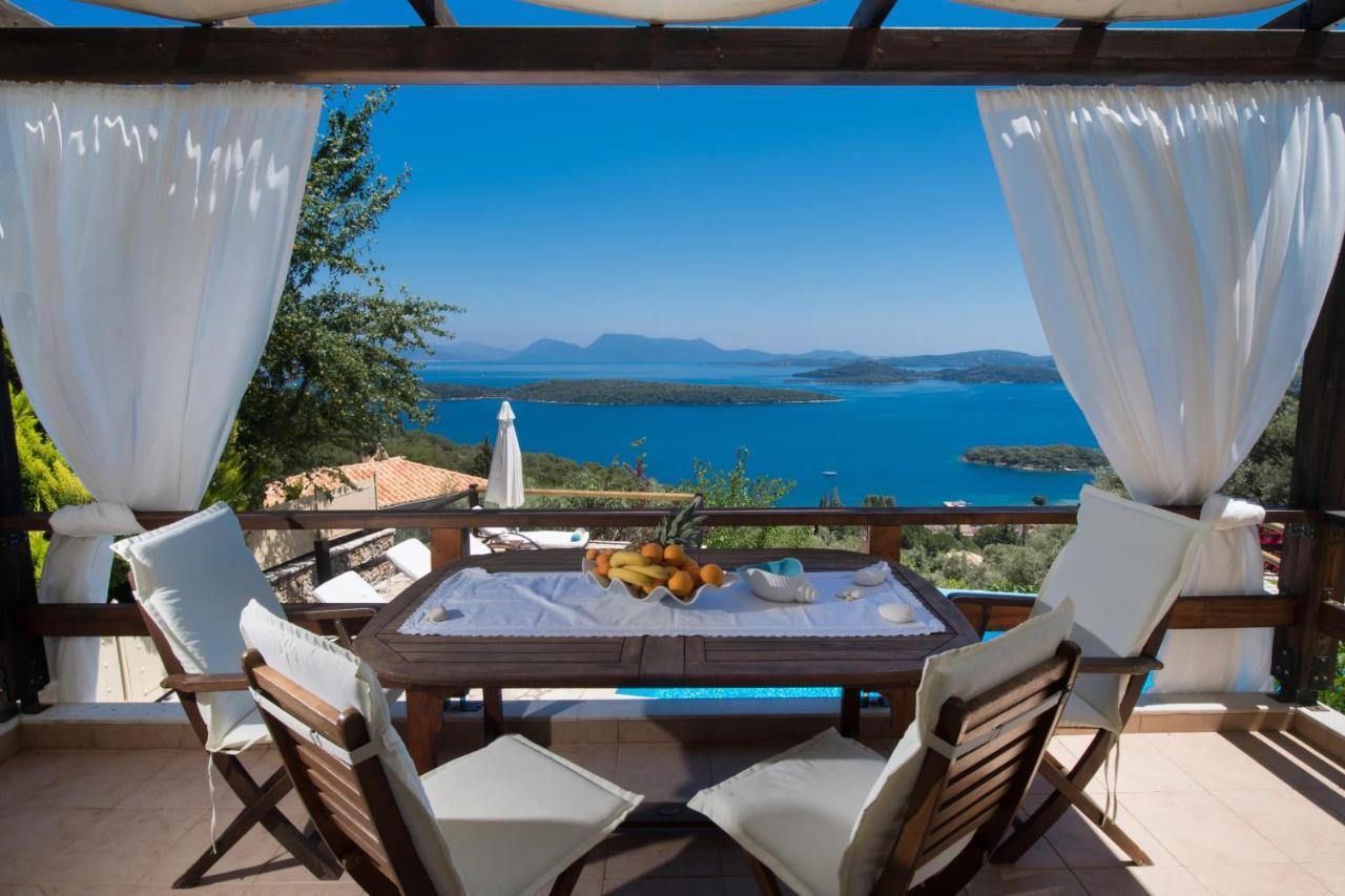 Villa Pasithea - Breathtaking Seaviews, Infinity Pool, Privacy, Close To The Beach Nydri (Lefkada) Exterior foto