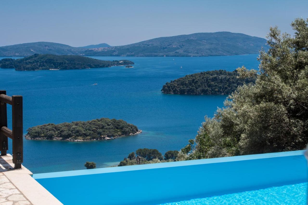 Villa Pasithea - Breathtaking Seaviews, Infinity Pool, Privacy, Close To The Beach Nydri (Lefkada) Exterior foto