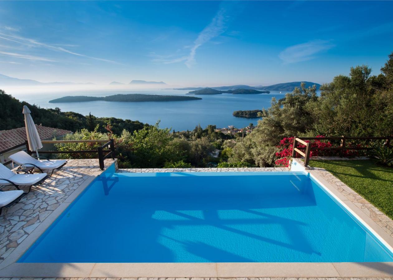 Villa Pasithea - Breathtaking Seaviews, Infinity Pool, Privacy, Close To The Beach Nydri (Lefkada) Exterior foto